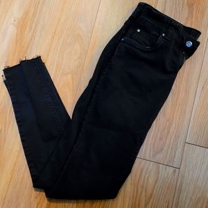 Hawk low-rise raw hem size 28